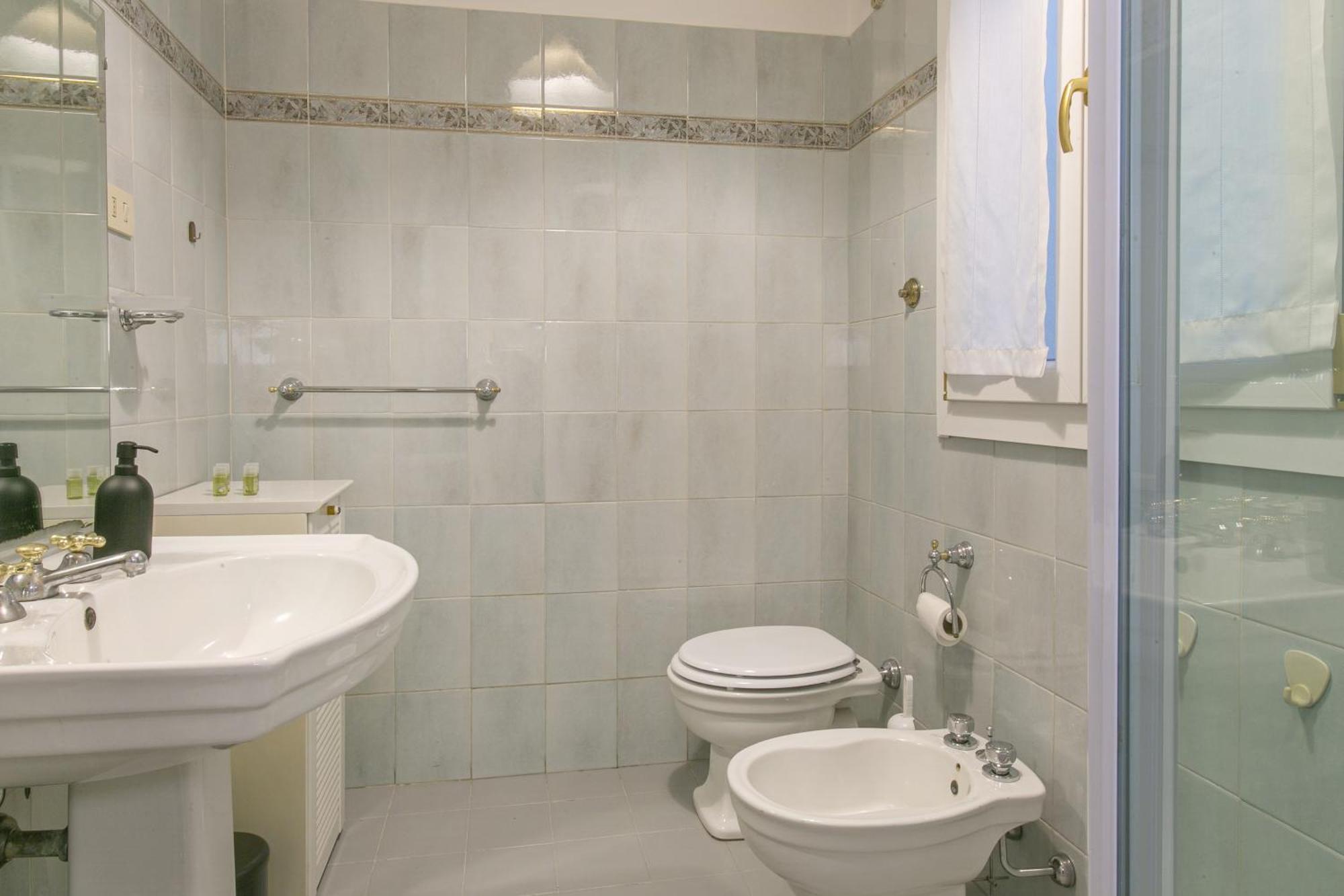 Modern 5 Minutes From Ponte Milvio Apartment Rom