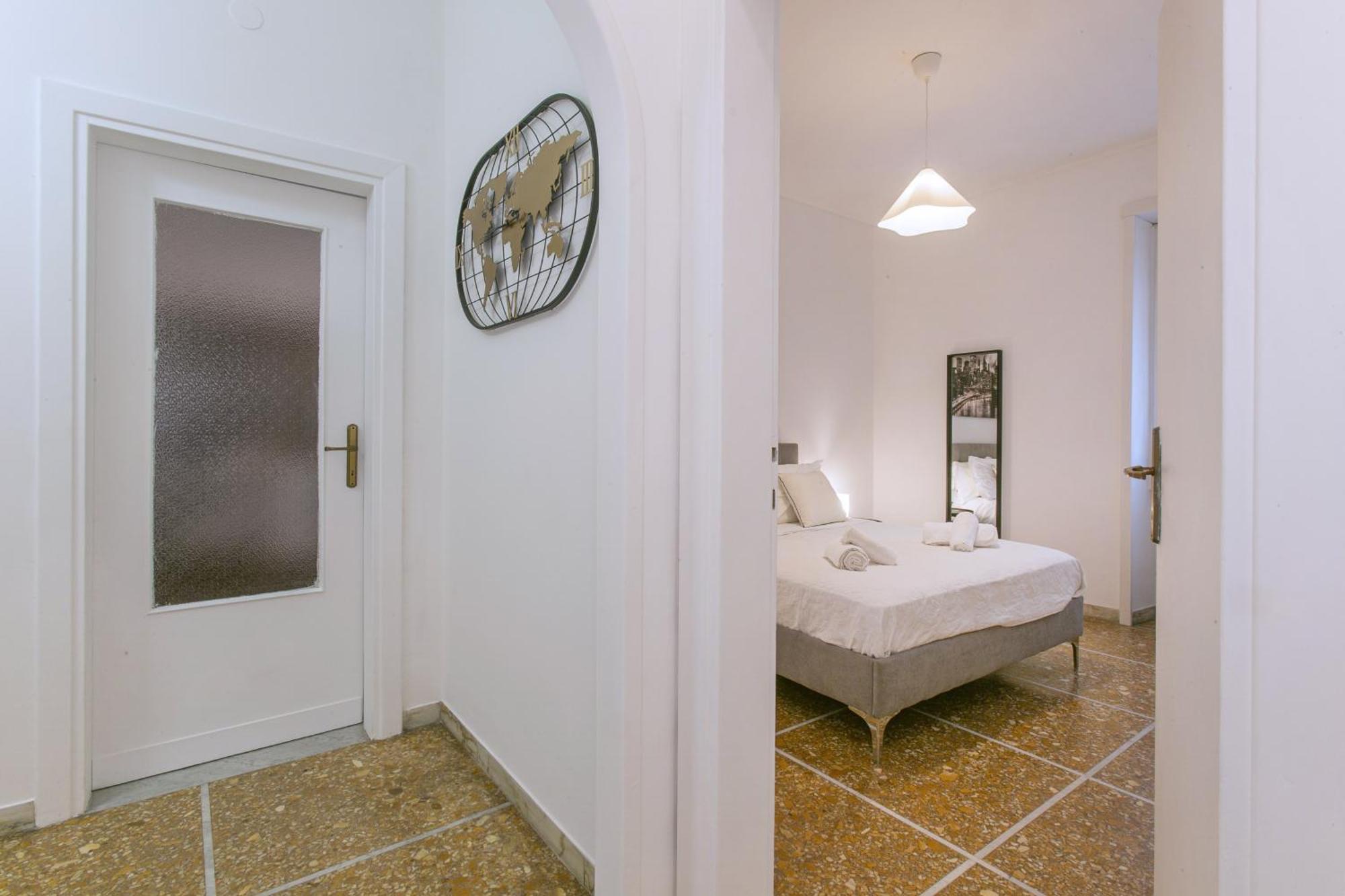 Modern 5 Minutes From Ponte Milvio